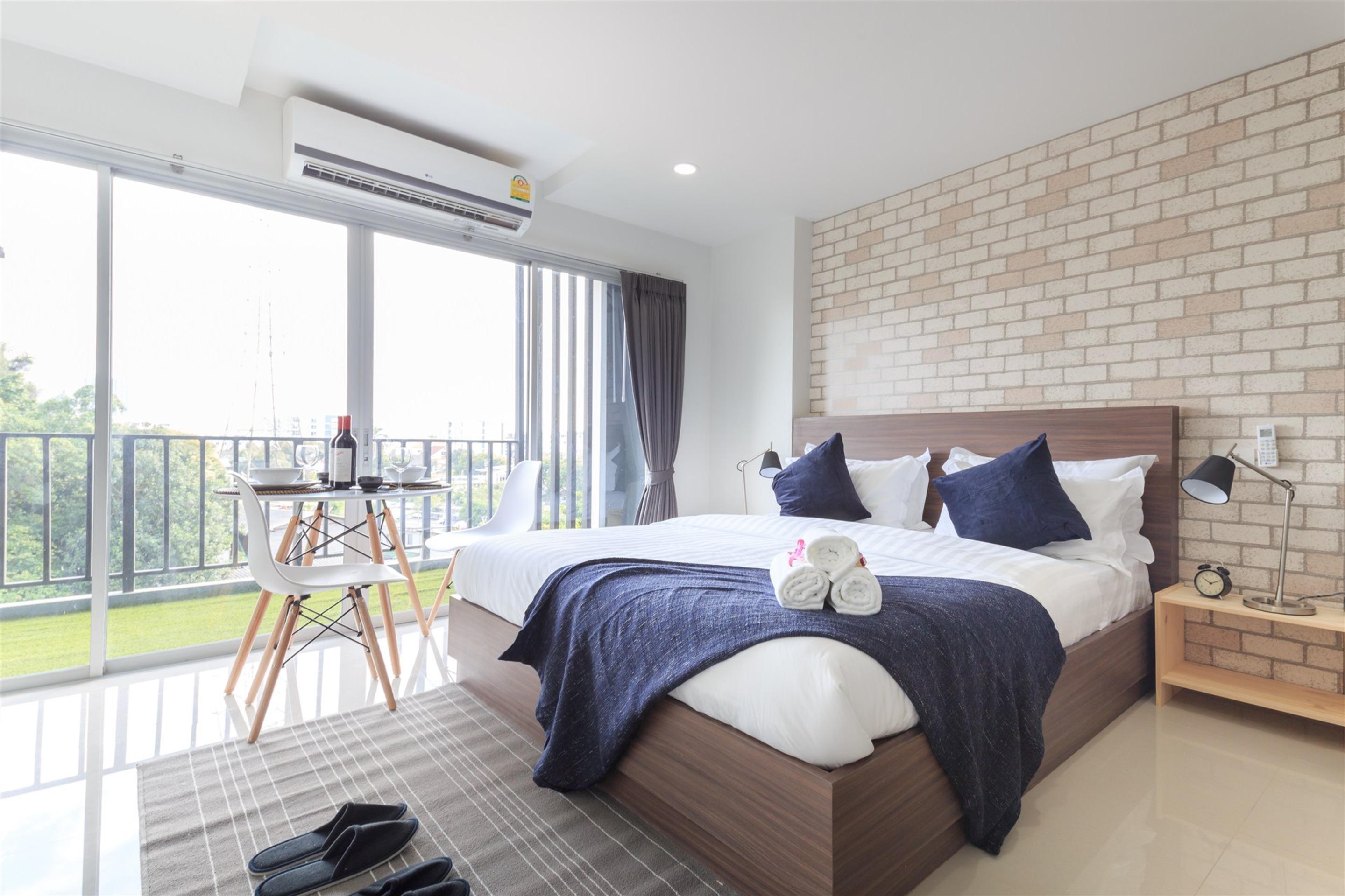 Q Space Residence Bangkok Exterior foto
